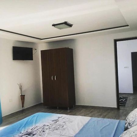 Albdevara Mar Srl Vama Veche Esterno foto