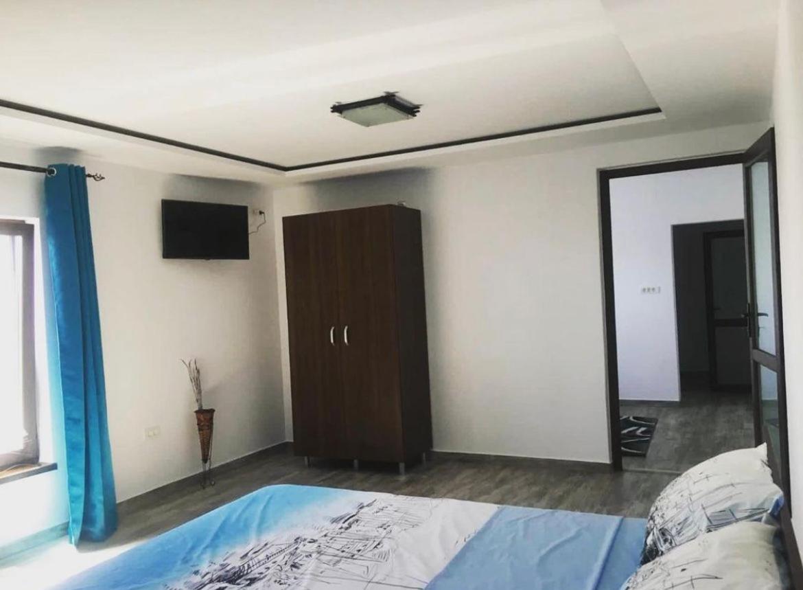 Albdevara Mar Srl Vama Veche Esterno foto