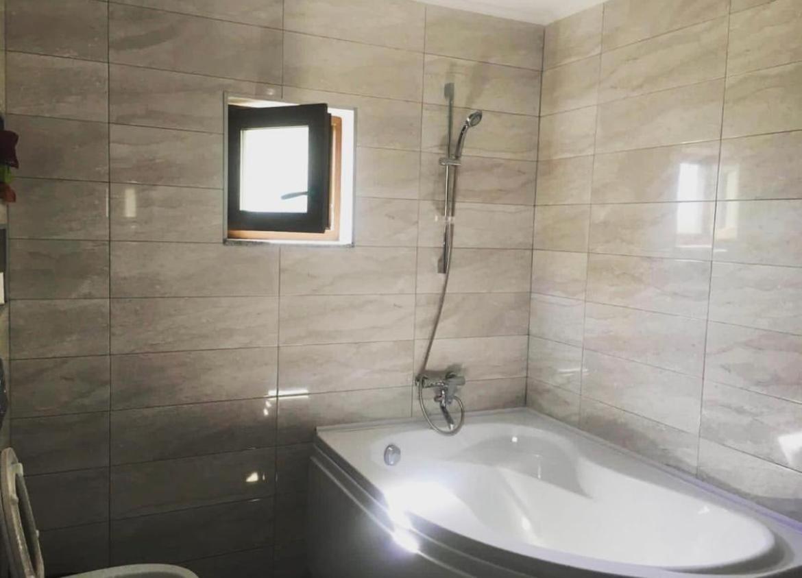 Albdevara Mar Srl Vama Veche Esterno foto