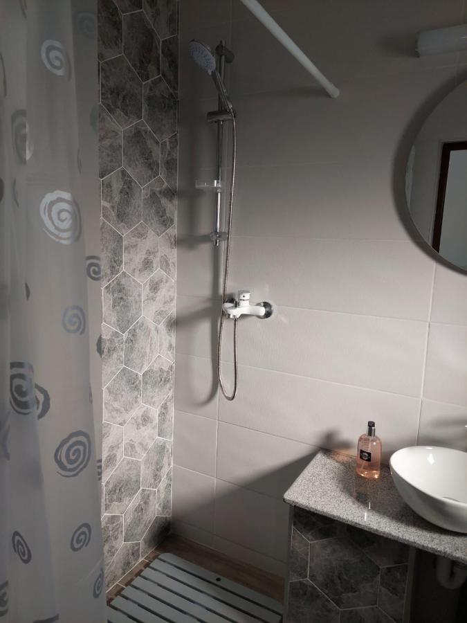 Albdevara Mar Srl Vama Veche Esterno foto